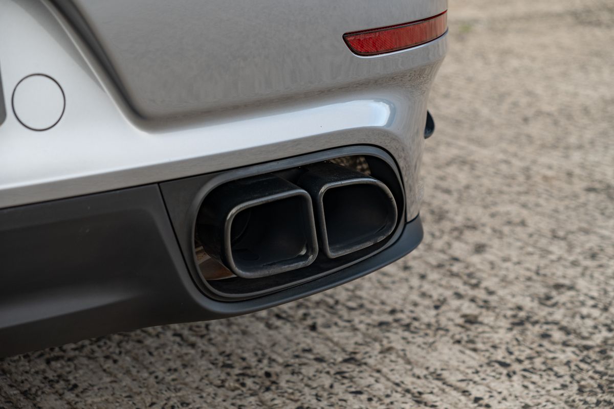 2015 Porsche 911 (991.1) Turbo S Exclusive GB Edition