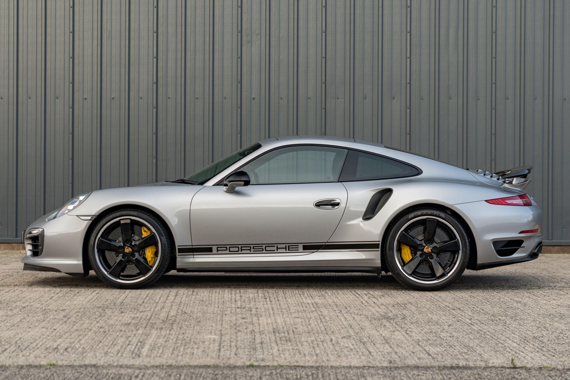 2015 Porsche 911 (991.1) Turbo S Exclusive GB Edition