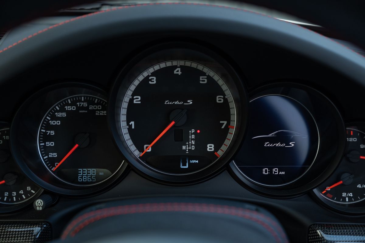 2015 Porsche 911 (991.1) Turbo S Exclusive GB Edition